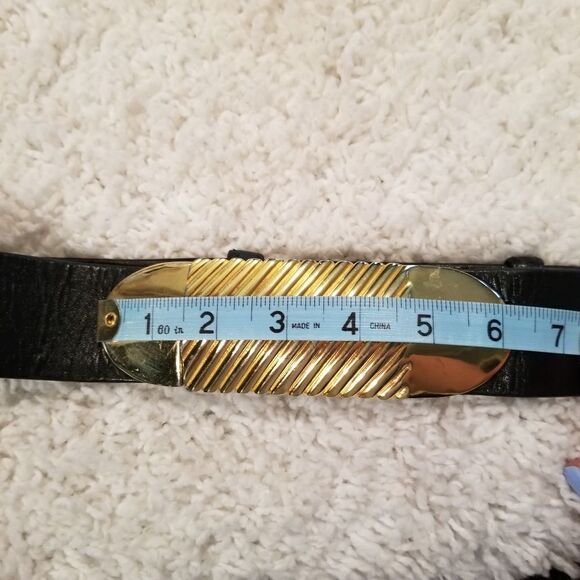 Vtg Accessocraft NYC Black/Gold Belt - Picture 4 of 10